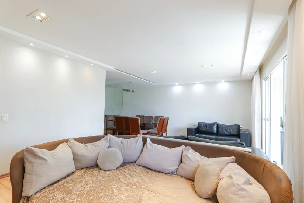 Apartamento, 3 quartos, 139 m² - Foto 2