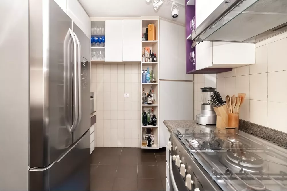 Apartamento à venda com 3 quartos, 173m² - Foto 3