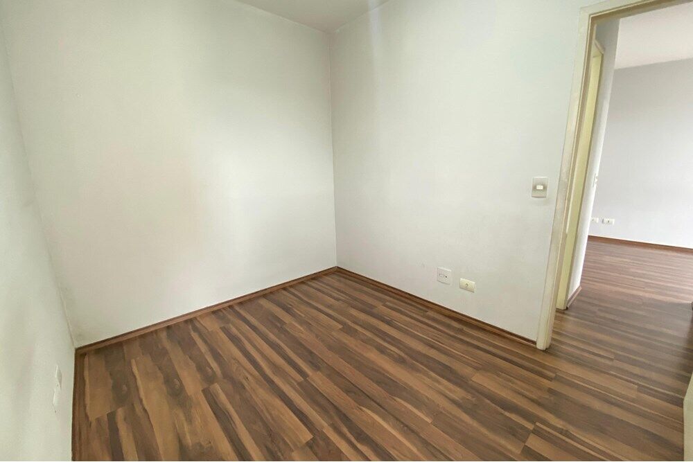 Apartamento à venda com 2 quartos, 45m² - Foto 2