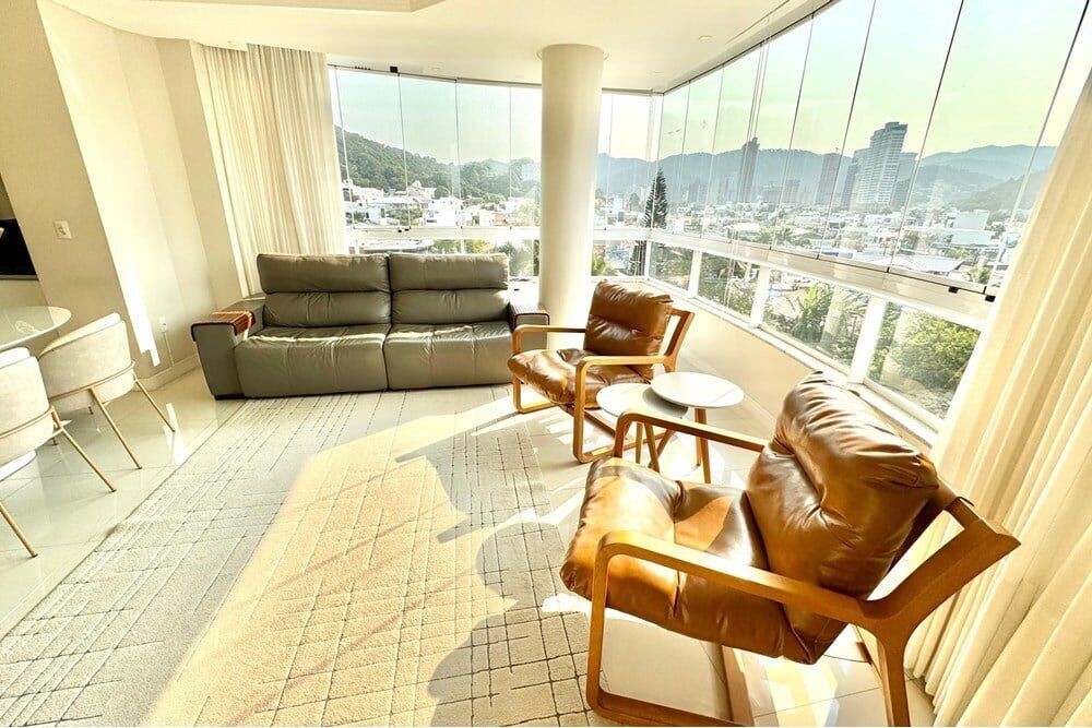 Apartamento, 3 quartos, 125 m² - Foto 1