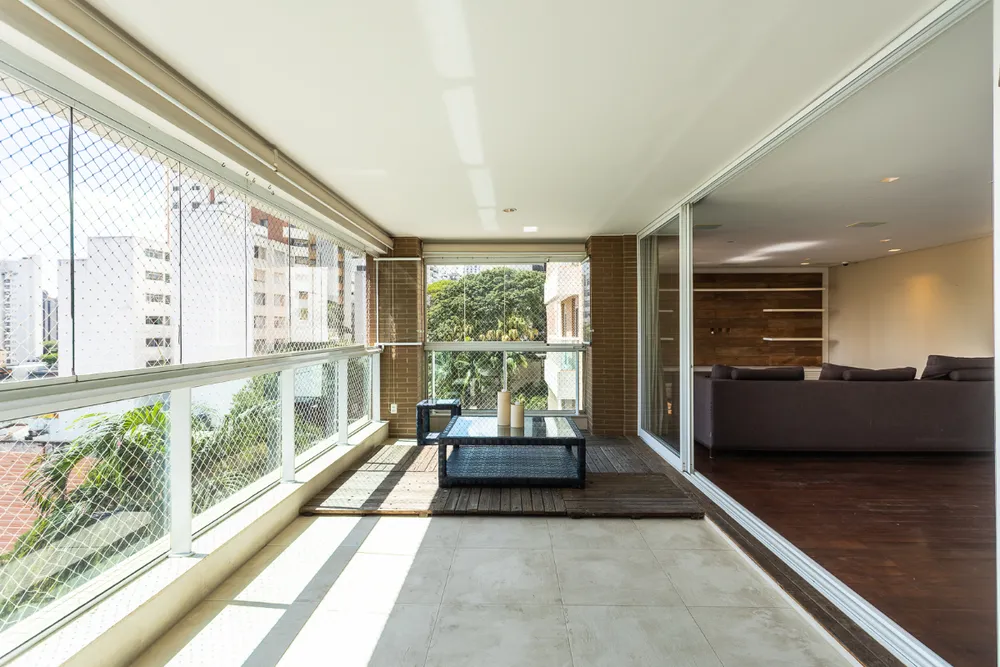 Apartamento, 3 quartos, 267 m² - Foto 1