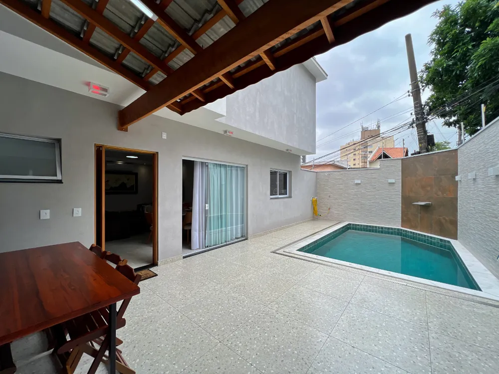 Sobrado, 3 quartos, 236 m² - Foto 4