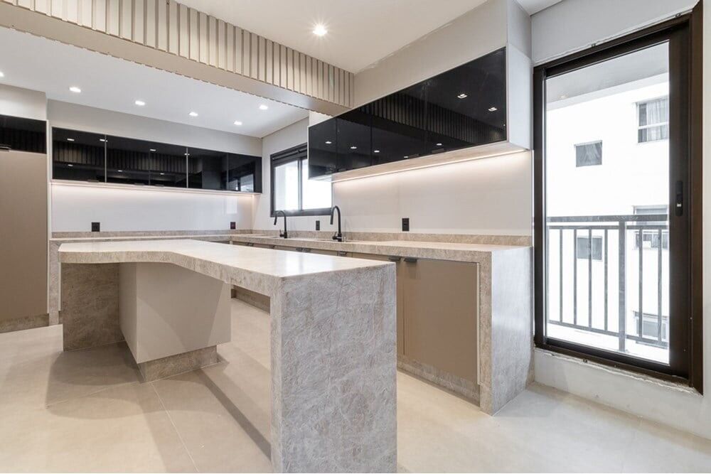 Apartamento à venda com 5 quartos, 312m² - Foto 8
