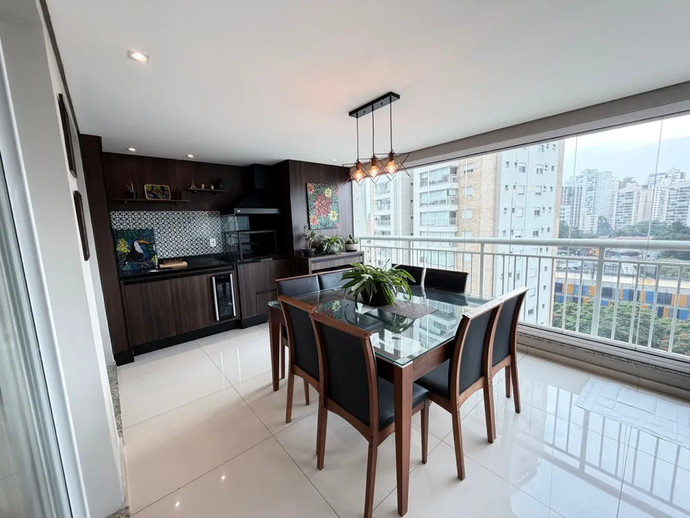 Apartamento, 3 quartos, 146 m² - Foto 1