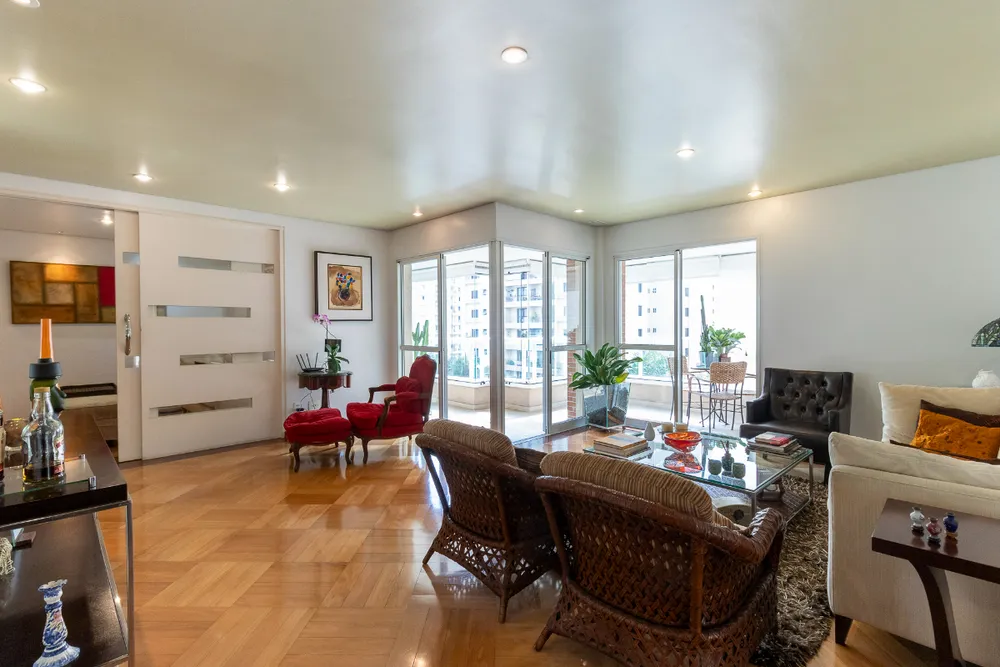 Apartamento, 3 quartos, 195 m² - Foto 1