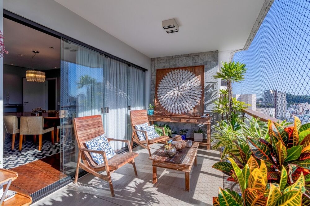 Apartamento à venda com 4 quartos, 261m² - Foto 1