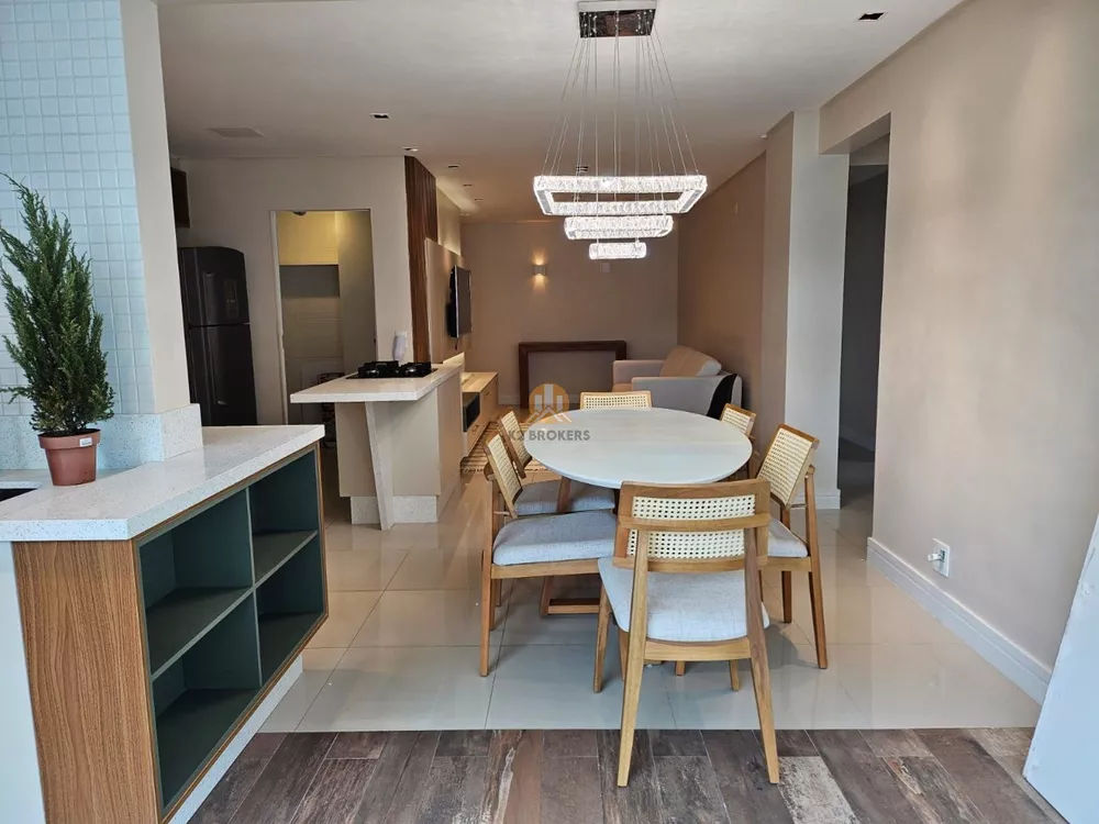 Apartamento à venda com 3 quartos, 110m² - Foto 4