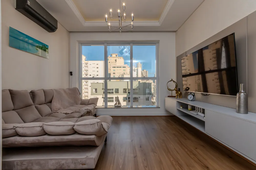 Apartamento, 3 quartos, 137 m² - Foto 2