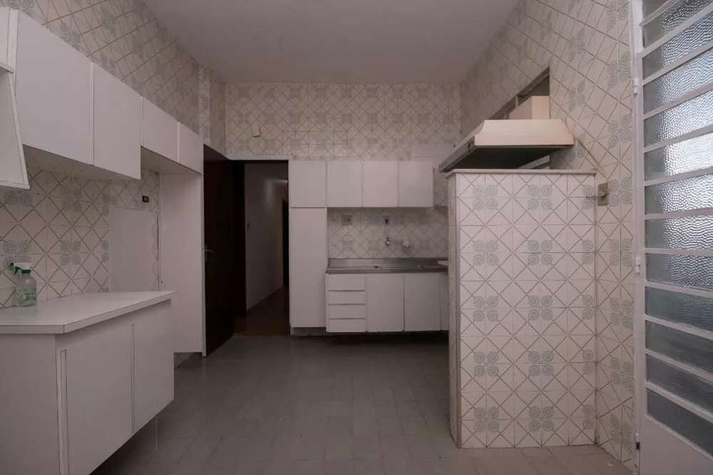 Apartamento à venda com 3 quartos, 143m² - Foto 4