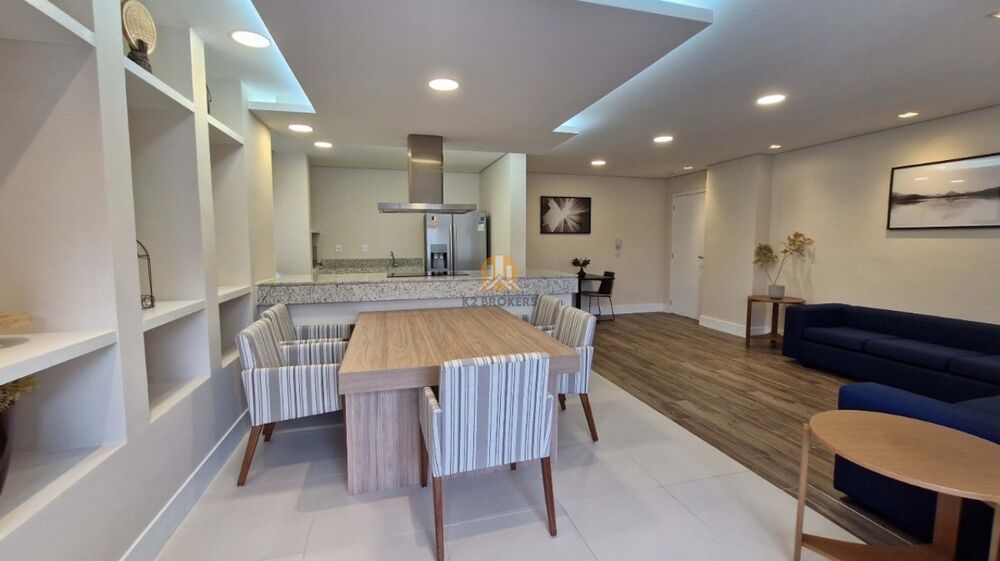 Apartamento à venda com 2 quartos, 64m² - Foto 1