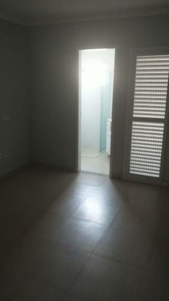 Casa à venda com 3 quartos - Foto 2