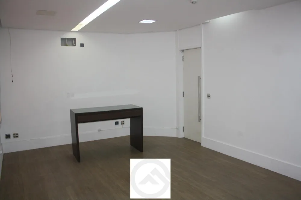 Prédio Inteiro, 130 m² - Foto 1