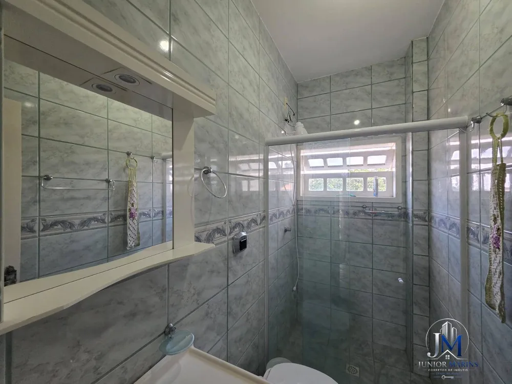 Casa, 6 quartos, 240 m² - Foto 9