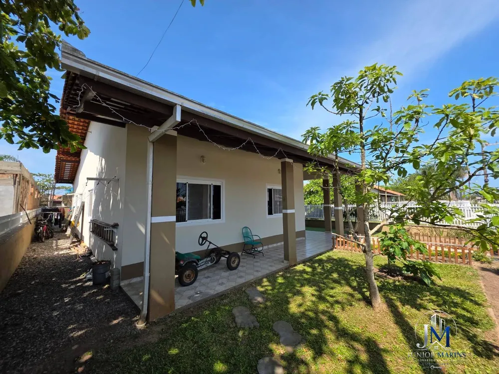Casa, 3 quartos, 140 m² - Foto 2