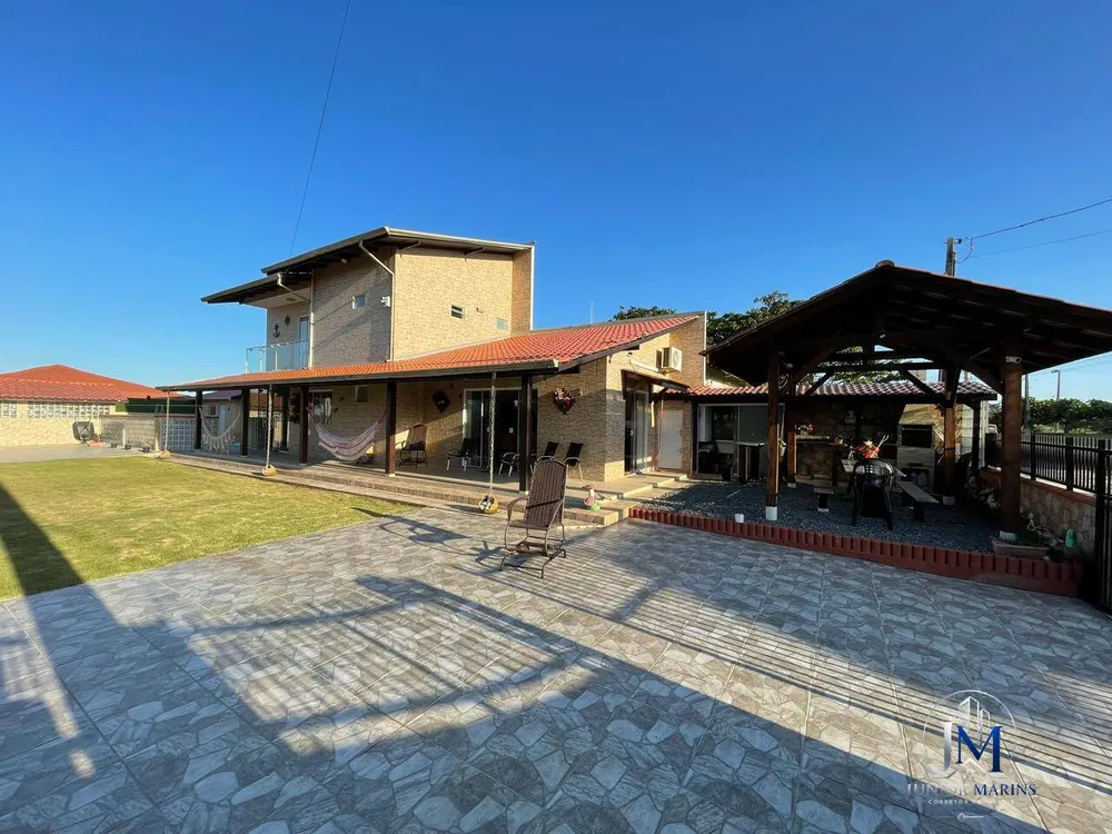 Casa, 2 quartos, 170 m² - Foto 4