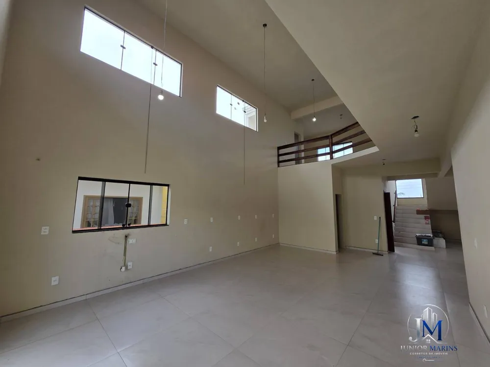 Casa, 3 quartos, 245 m² - Foto 3
