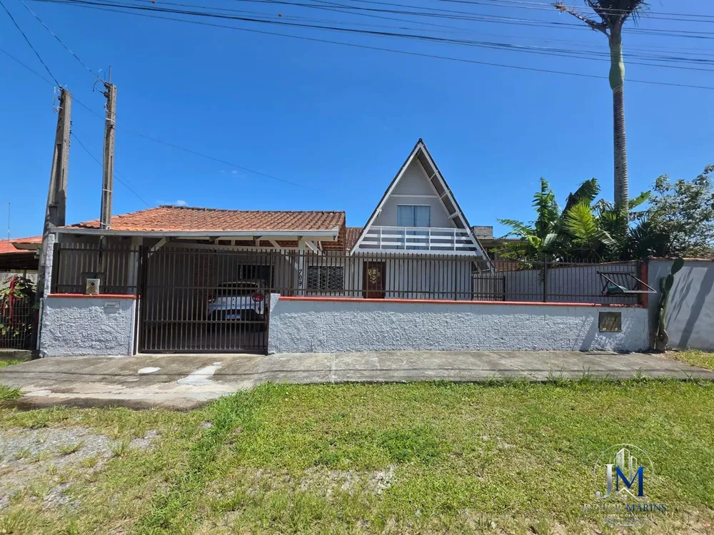 Casa, 4 quartos, 130 m² - Foto 2