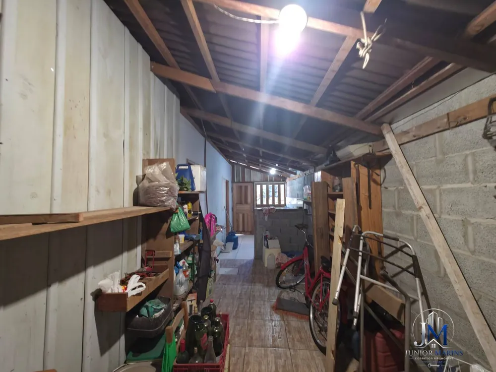 Casa, 3 quartos, 210 m² - Foto 1