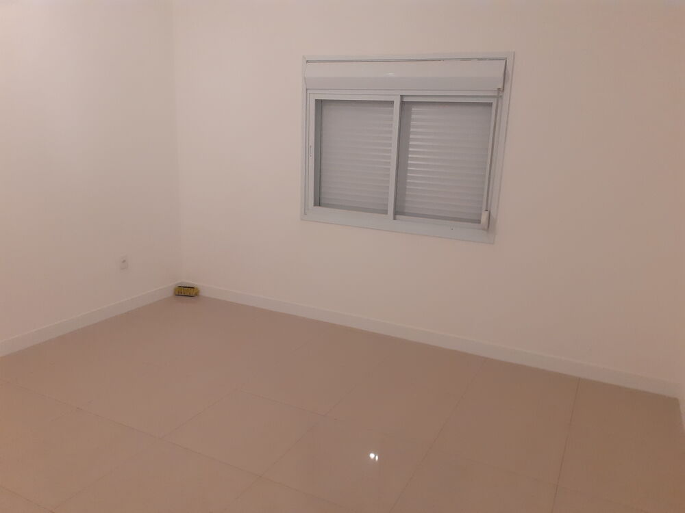 Casa de Condomínio à venda com 4 quartos, 401m² - Foto 2