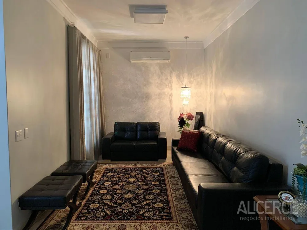 Casa, 4 quartos, 453 m² - Foto 3