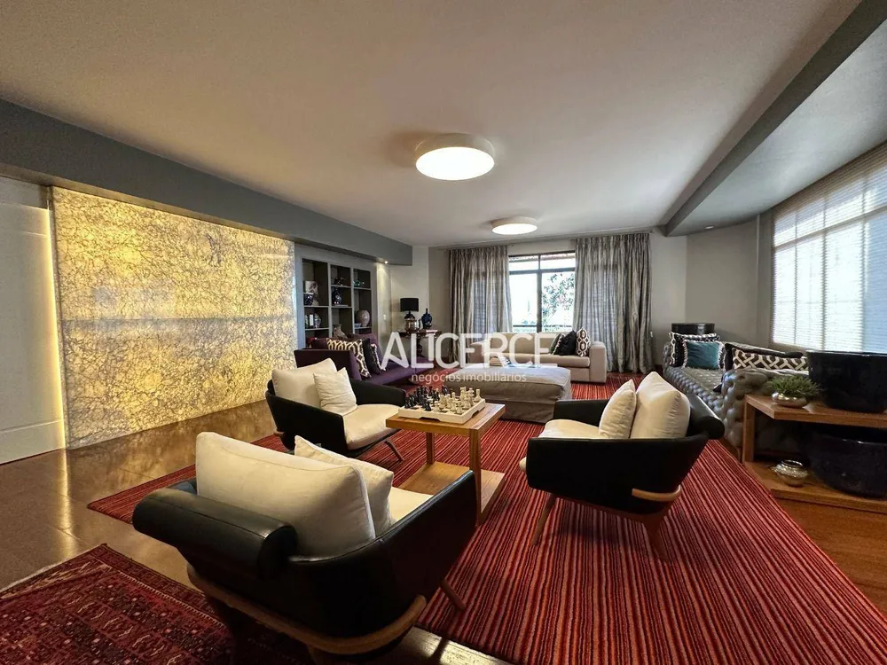 Apartamento, 3 quartos, 417 m² - Foto 1