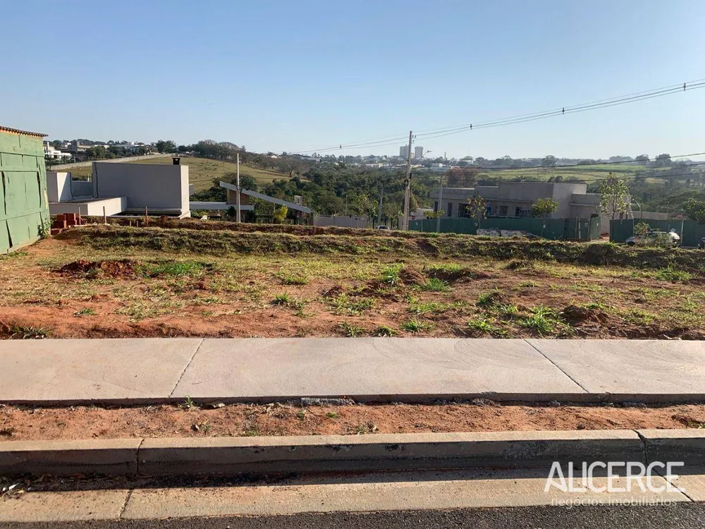 Loteamento e Condomínio, 423 m² - Foto 1