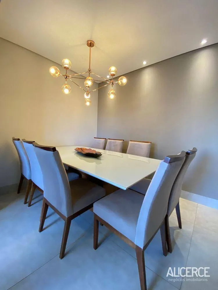 Apartamento, 3 quartos, 110 m² - Foto 2