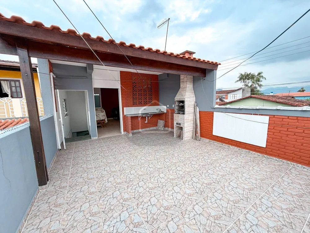 Casa, 4 quartos, 135 m² - Foto 2
