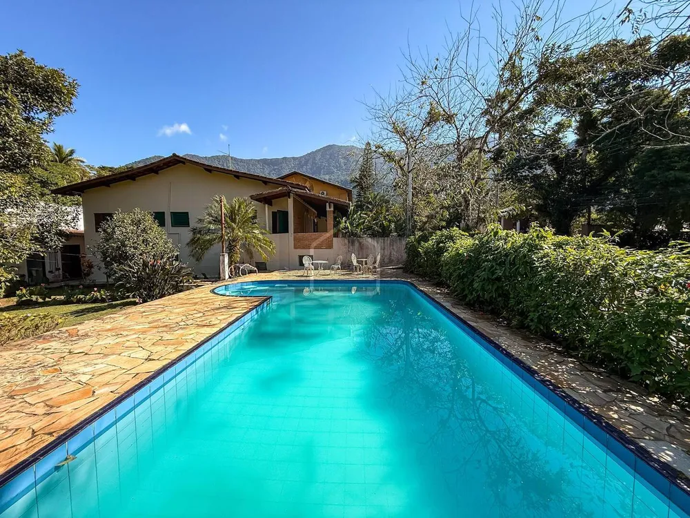 Casa, 4 quartos, 270 m² - Foto 2