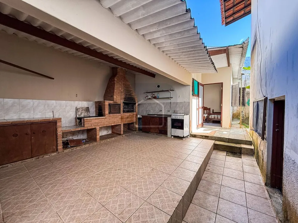 Casa, 4 quartos, 270 m² - Foto 11