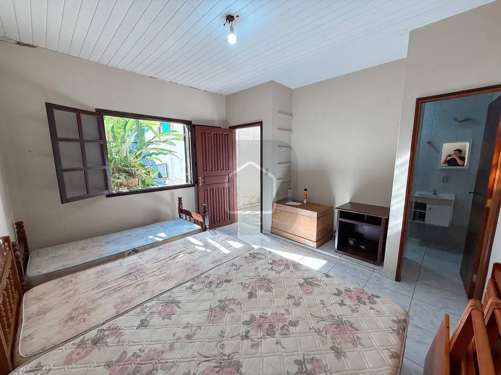 Casa, 4 quartos, 270 m² - Foto 12