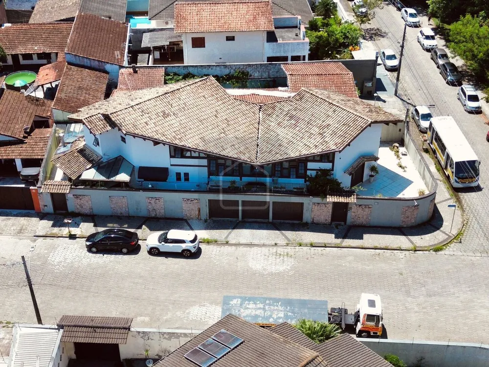 Casa, 3 quartos, 388 m² - Foto 3