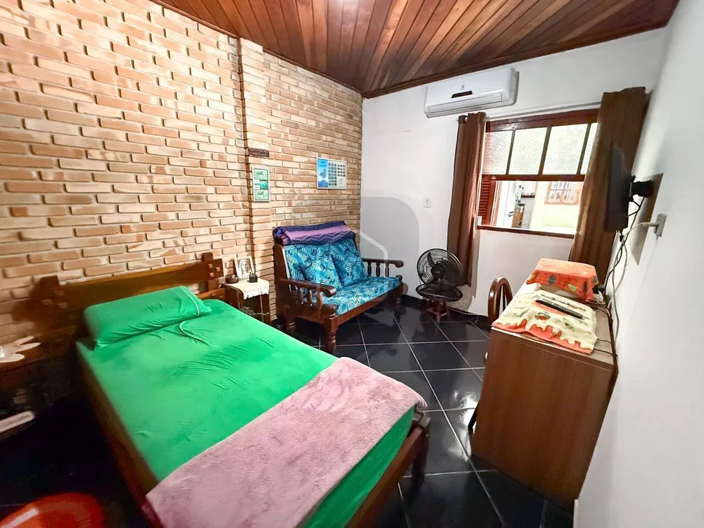 Casa, 4 quartos, 237 m² - Foto 15