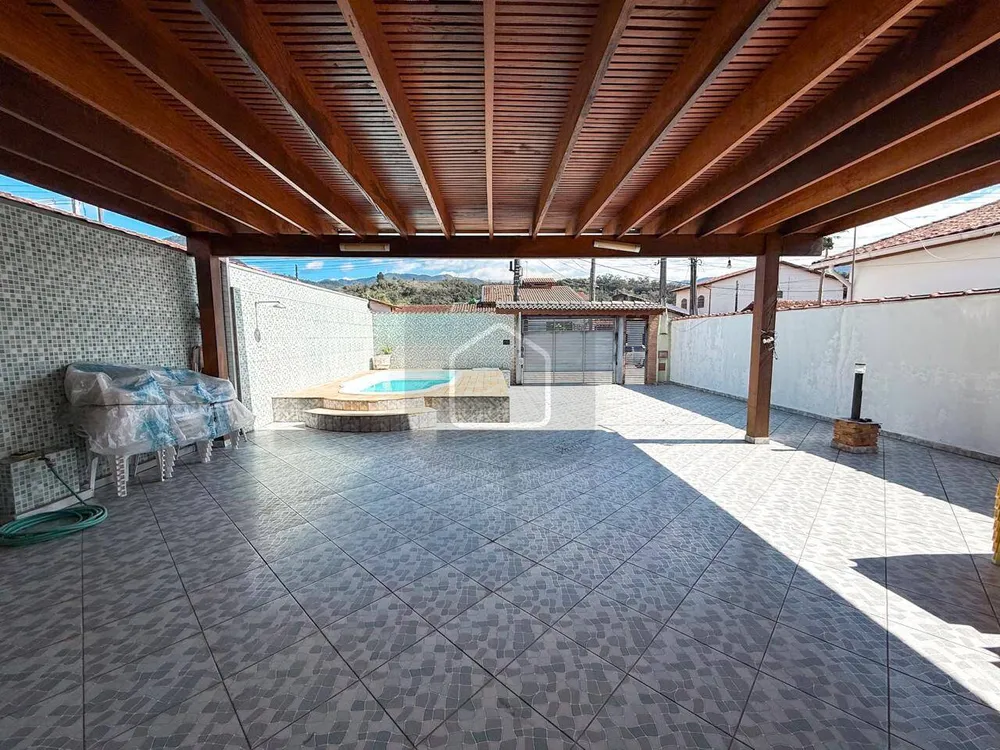 Casa, 4 quartos, 237 m² - Foto 4