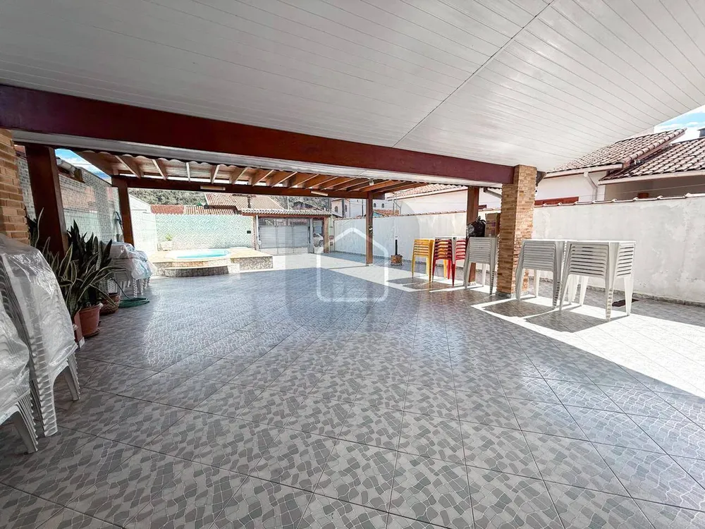 Casa, 4 quartos, 237 m² - Foto 6