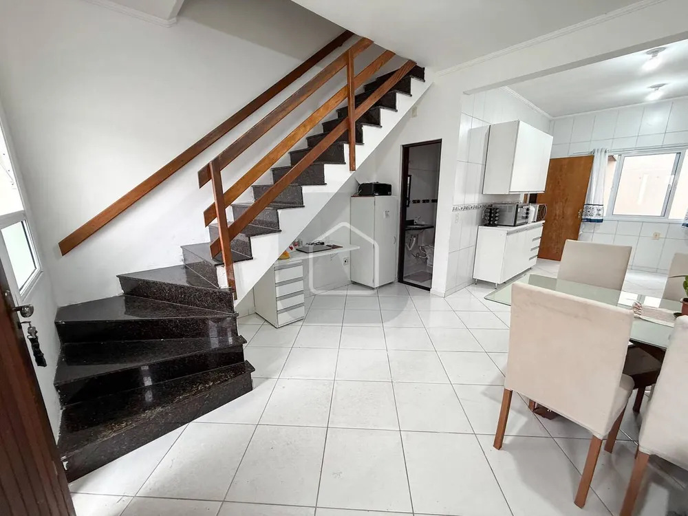 Casa, 2 quartos, 100 m² - Foto 1