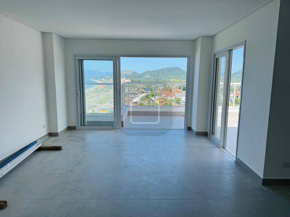 Cobertura, 3 quartos, 192 m² - Foto 2
