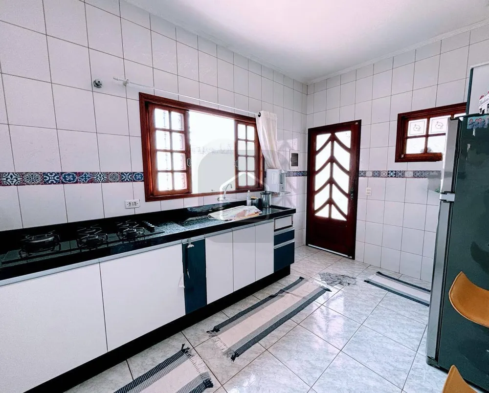 Casa, 3 quartos, 182 m² - Foto 9