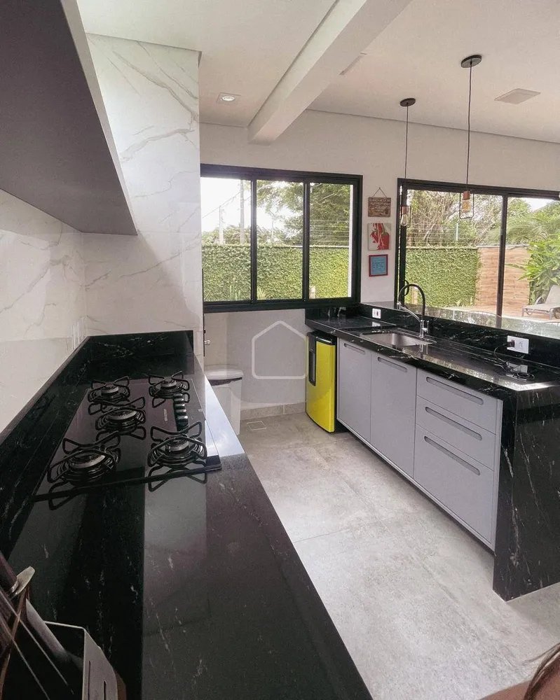 Casa, 4 quartos, 250 m² - Foto 9