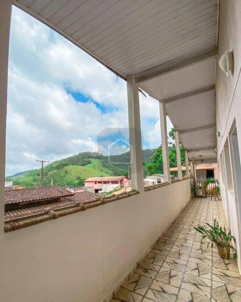 Casa, 6 quartos, 315 m² - Foto 4
