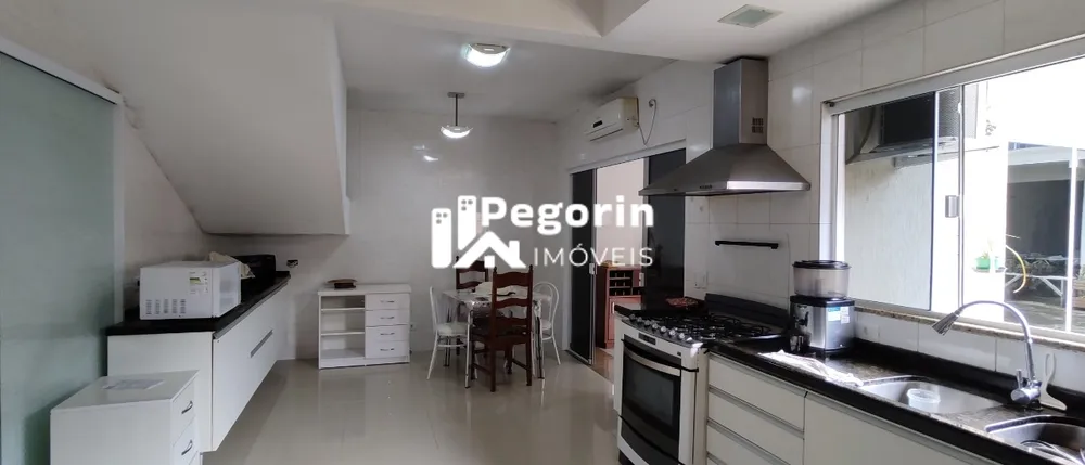 Casa, 4 quartos, 238 m² - Foto 5