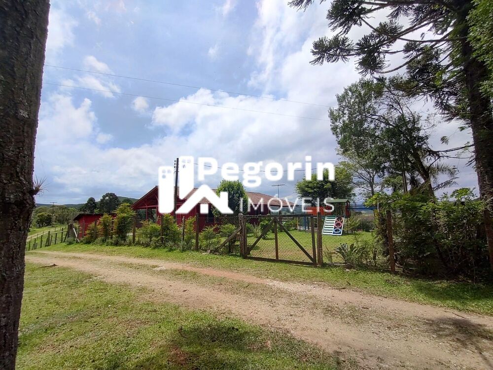 Chácara à venda com 3 quartos, 59823m² - Foto 1