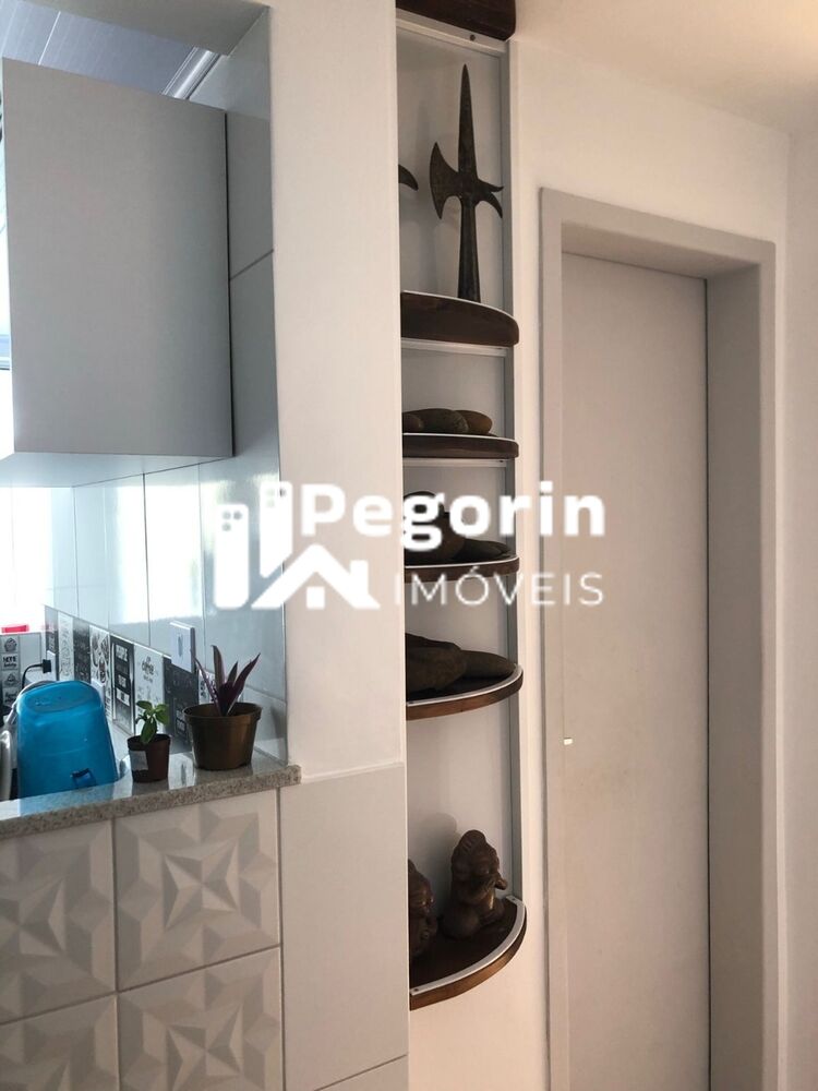 Apartamento à venda com 2 quartos, 45m² - Foto 2