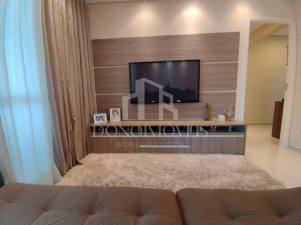 Apartamento, 3 quartos, 107 m² - Foto 2