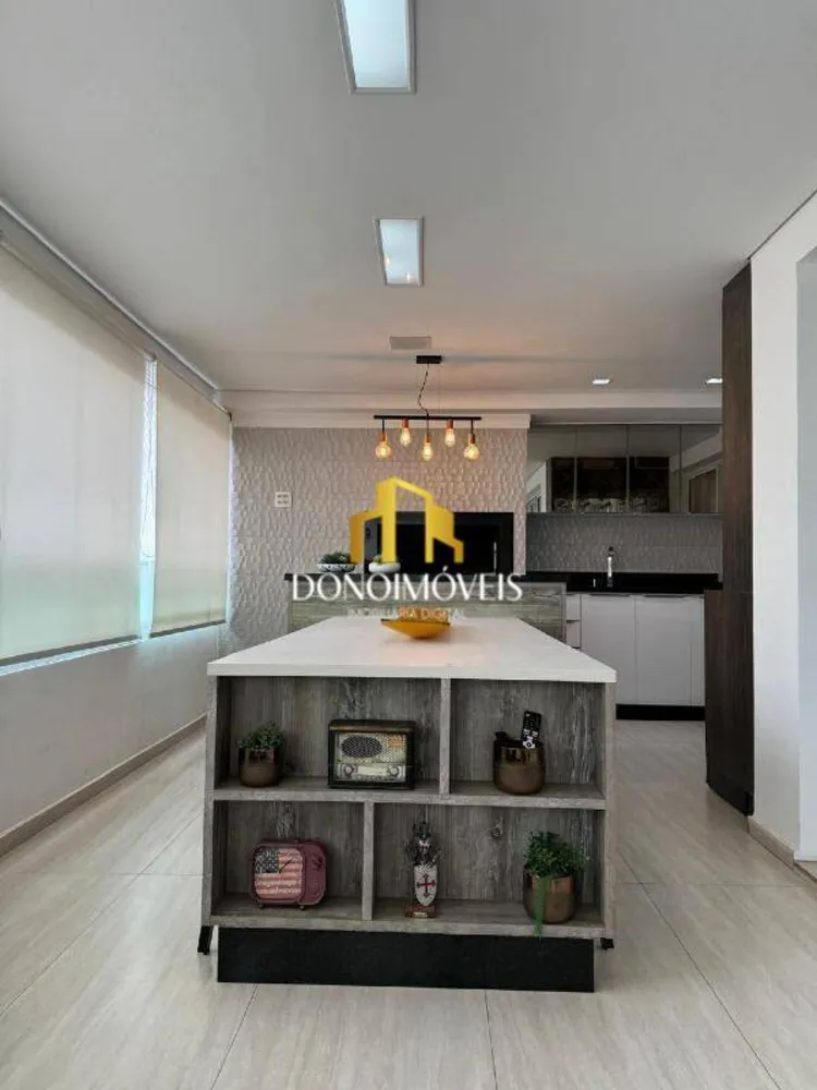 Apartamento, 4 quartos, 237 m² - Foto 2