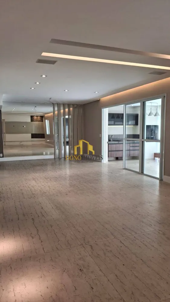Apartamento, 3 quartos, 156 m² - Foto 2