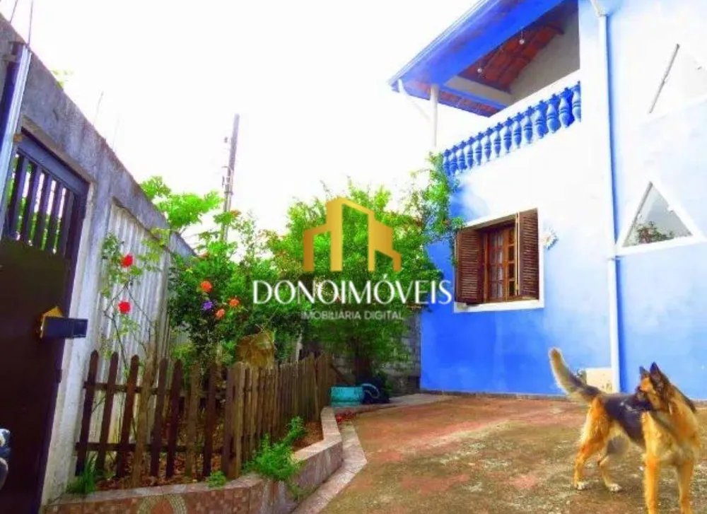 Casa, 3 quartos, 198 m² - Foto 2