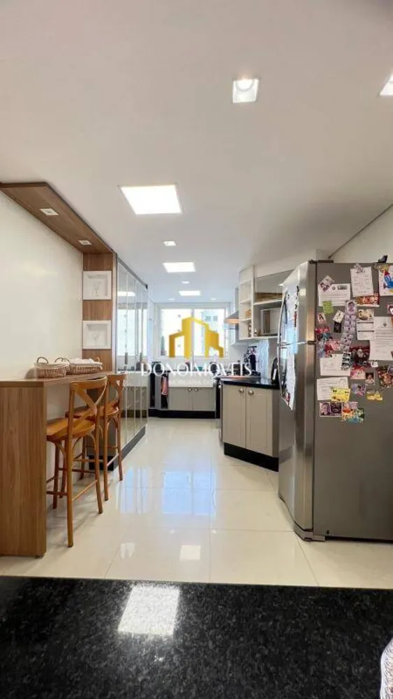 Apartamento, 3 quartos, 134 m² - Foto 1