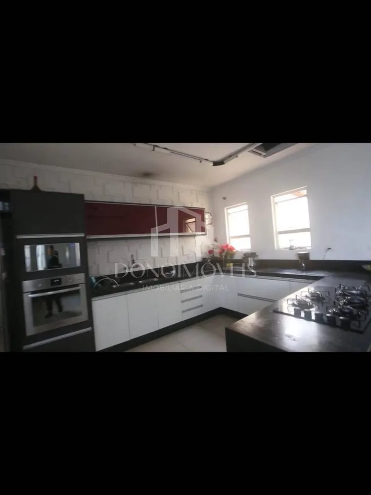 Casa, 3 quartos, 220 m² - Foto 6