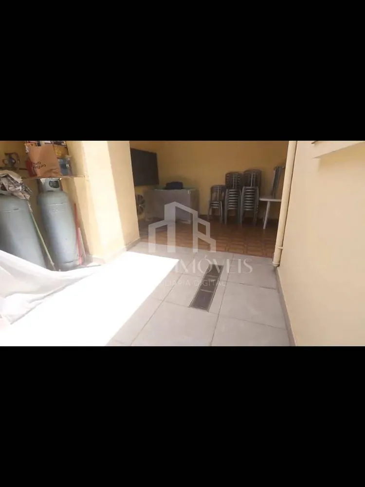Casa, 3 quartos, 220 m² - Foto 3